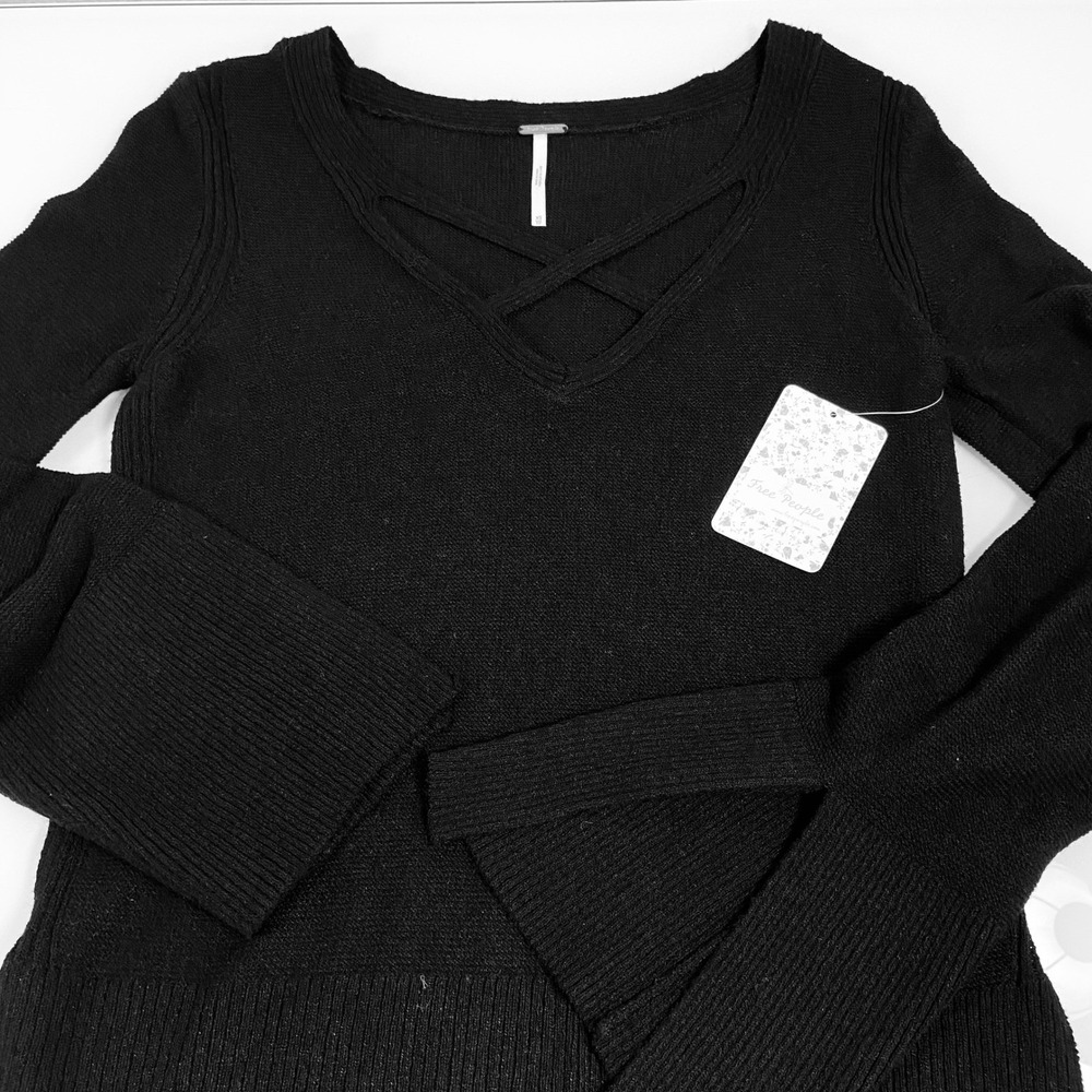 Free People Womens Black Long Sleeve Knit Top Criss Cross Neck Size XS NWT